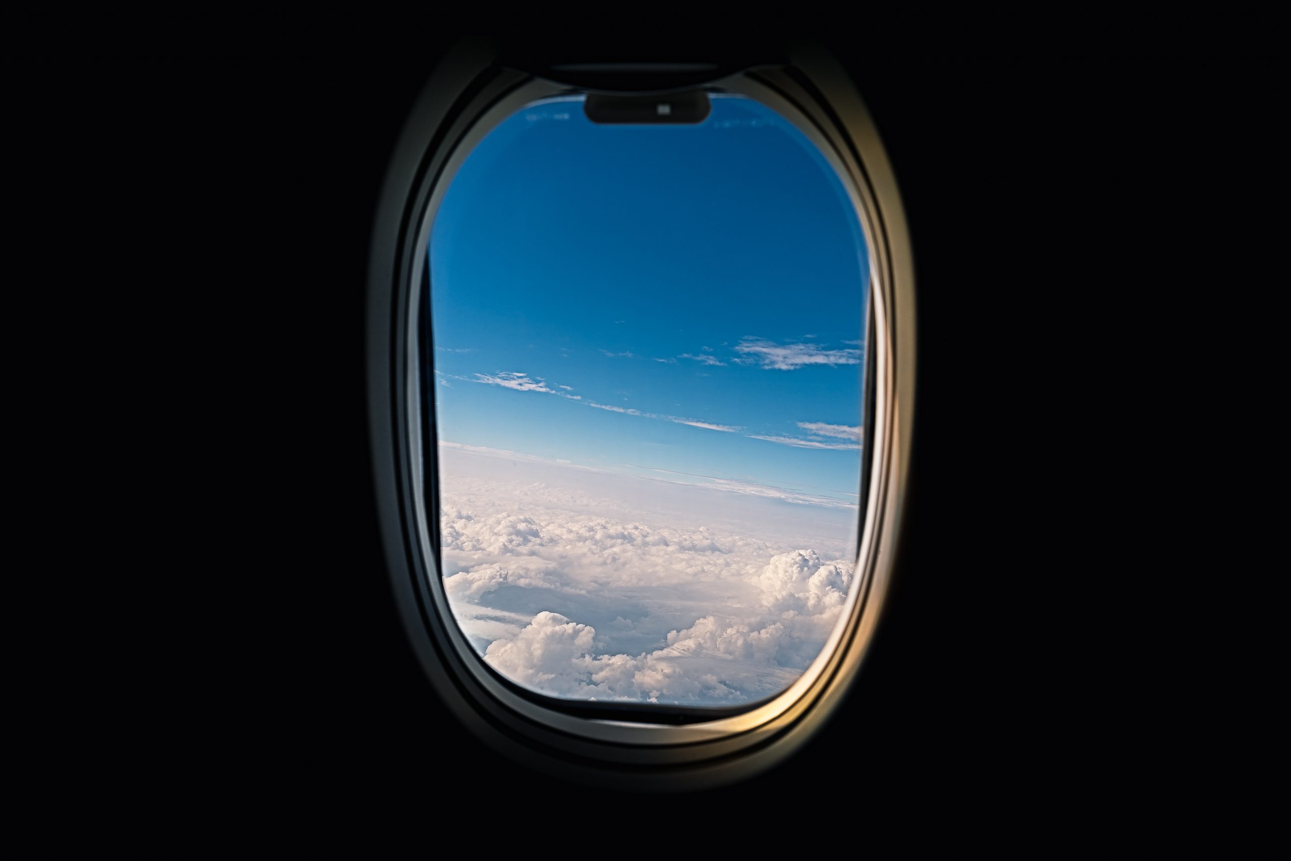 Viagens em companhias aéreas low cost: vale a pena?